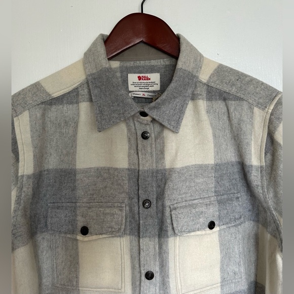 Fjällräven Wool Shirt - Picture 2 of 16